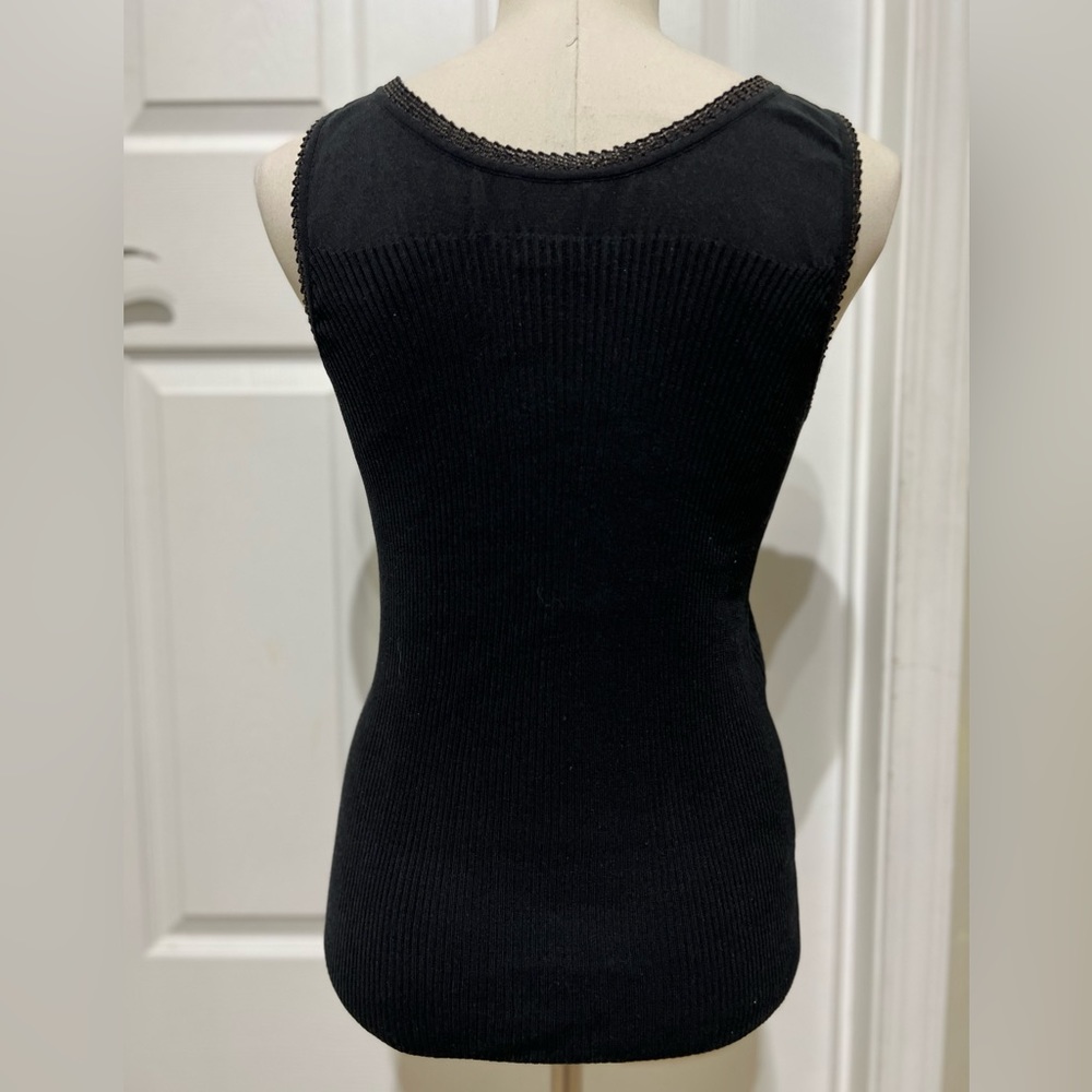 Chanel Sleeveless Top - Picture 5 of 16